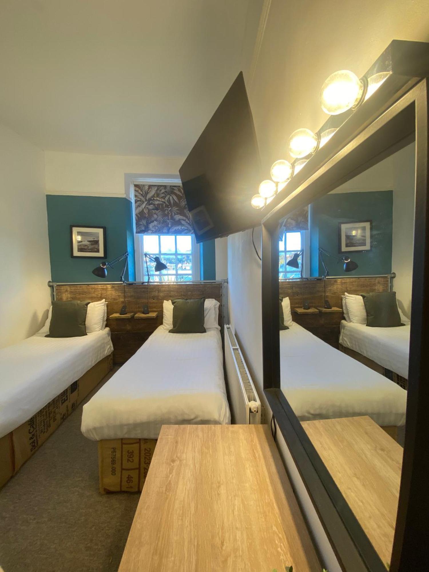 The Admiral Hotel Brighton Екстериор снимка